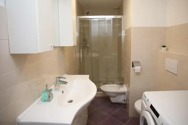 Apartment Una * Póla