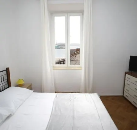 Apartment Una